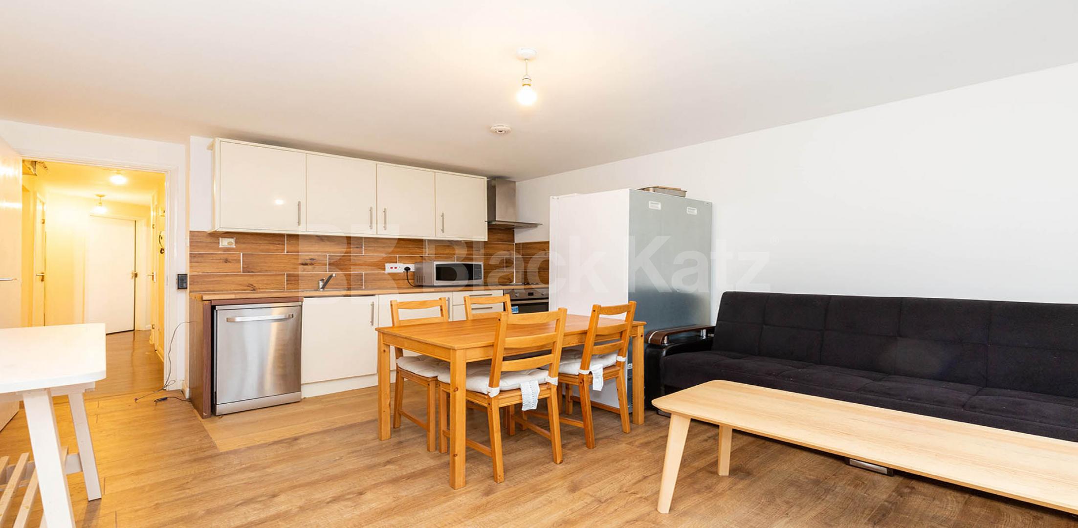 			2 Bedroom, 1 bath, 1 reception Apartment			 Bunning way, CALEDONIAN ROAD